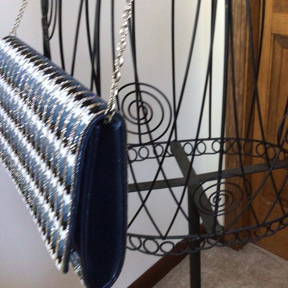 Nina Bling Clutch/Chain Strap, New - Picture 3 of 7